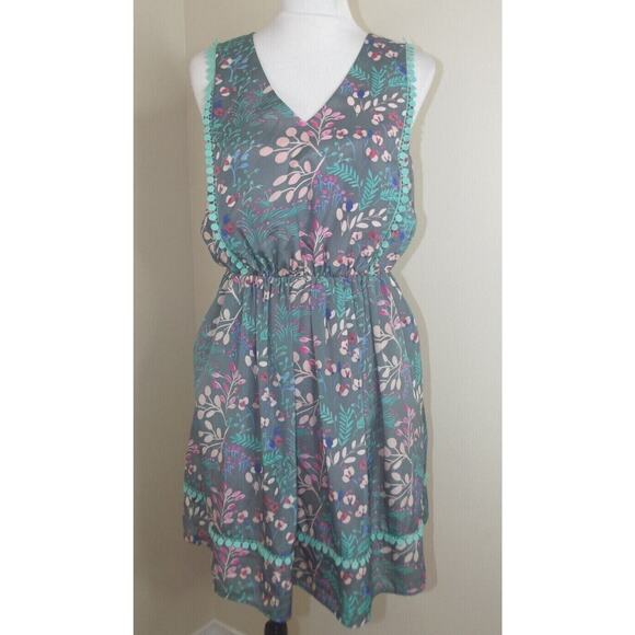 Jessica Simpson Dresses & Skirts - Jessica Simpson Summer DRESS - Size 6 - Gray Floral Lined Sleeveless Pockets
